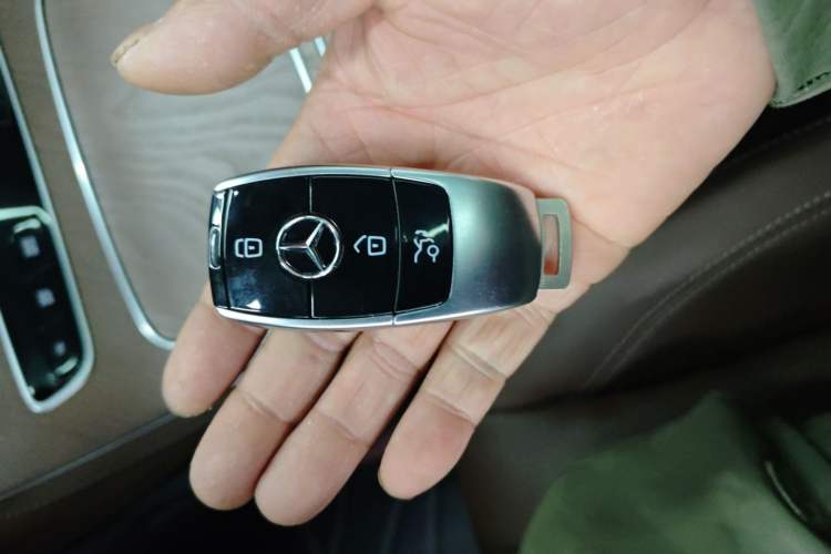 Used Mercedes-Benz E-Class 2021 Facelift E 300 L Stylish Edition