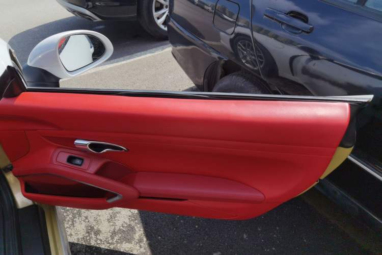 Used Porsche Boxster 2013 Boxster 2.7L
