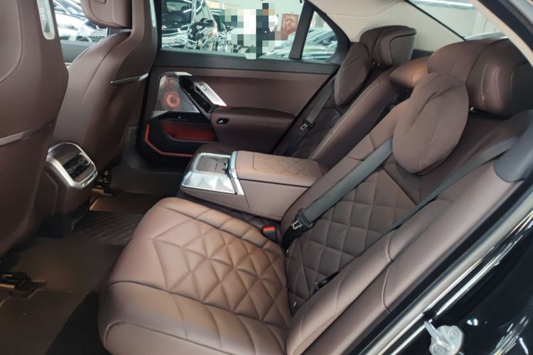 Used BMW 7 Series 2023 735Li M Sport Package