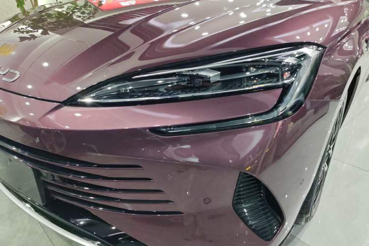 Used BYD Seal 2024 HONOR Edition DM-i 1.5T 121km Flagship Model
