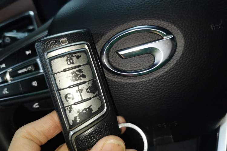 Used GAC Trumpchi GS8 2020 GS8S 390T Two-Wheel Drive Luxury Smart Connectivity Version
