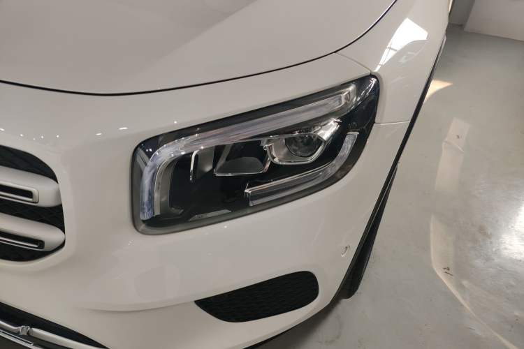 Used Mercedes-Benz GLB 2022 Updated GLB 200 Fashion Edition
