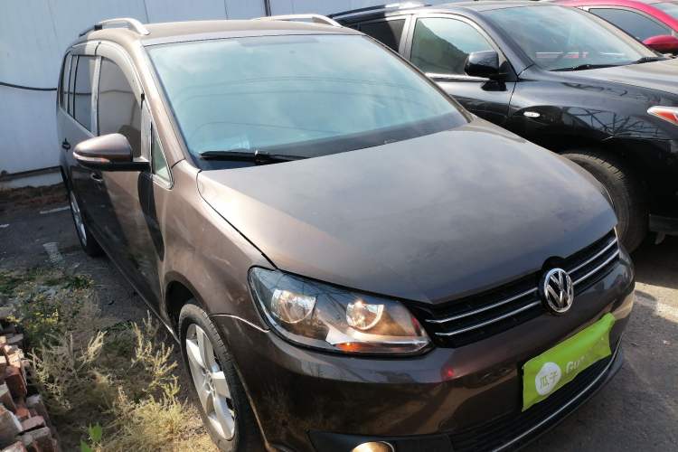 Used Volkswagen Touran 2013 1.4T Manual Fashion Edition 5 Seats
