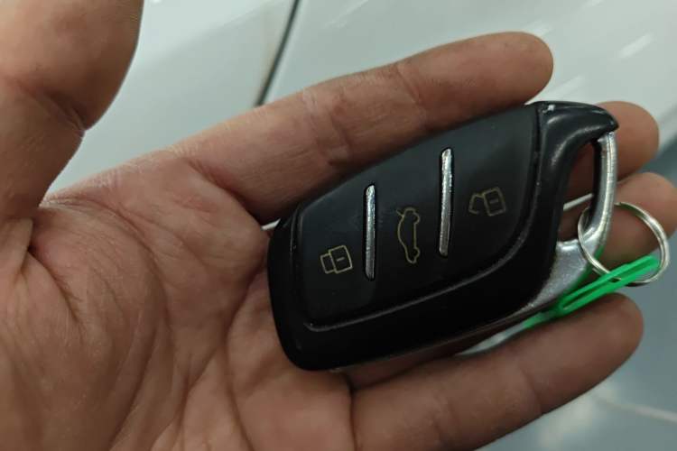 Used Roewe RX5 2020 PLUS 300TGI Automatic Ali National Trend Flagship Edition
