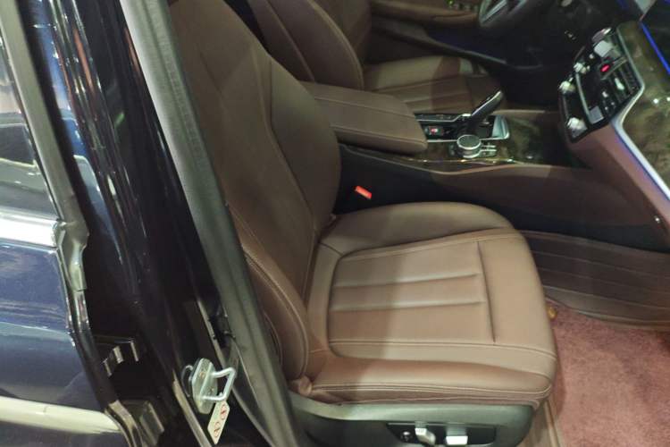 Used BMW 5 Series 2020 525Li M Sport Package
