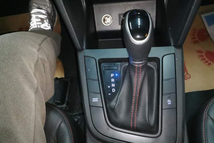 Used Hyundai Elantra 2020 1.4T Dual-Clutch Xuan Dong · Dynamic Version
