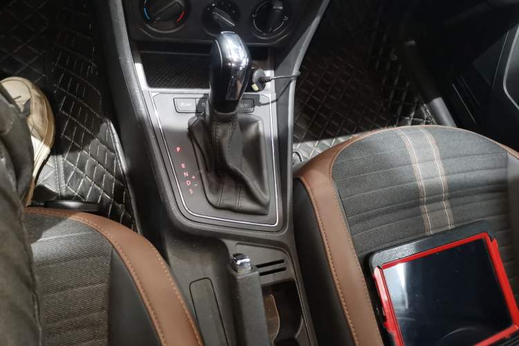 Used Volkswagen Lavida 2019 Lavida Start 1.5L Automatic Comfort Edition China VI Standard
