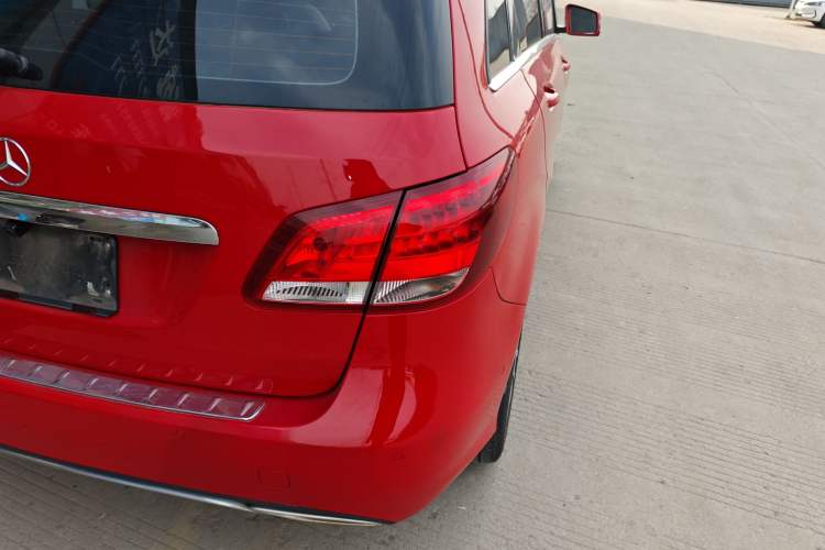 Used Mercedes-Benz B-Class 2015 B 200 Sport Edition