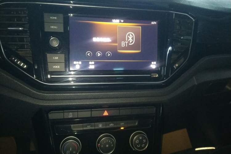 Used Volkswagen T-ROC 2019 280TSI DSG Two-Wheel Drive Comfort Version China VI Standard
