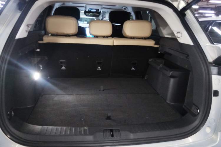 Used Chery Explore 06 2023 Revised Version Urban Edition 1.6T Two-Wheel Drive Luxury Trim