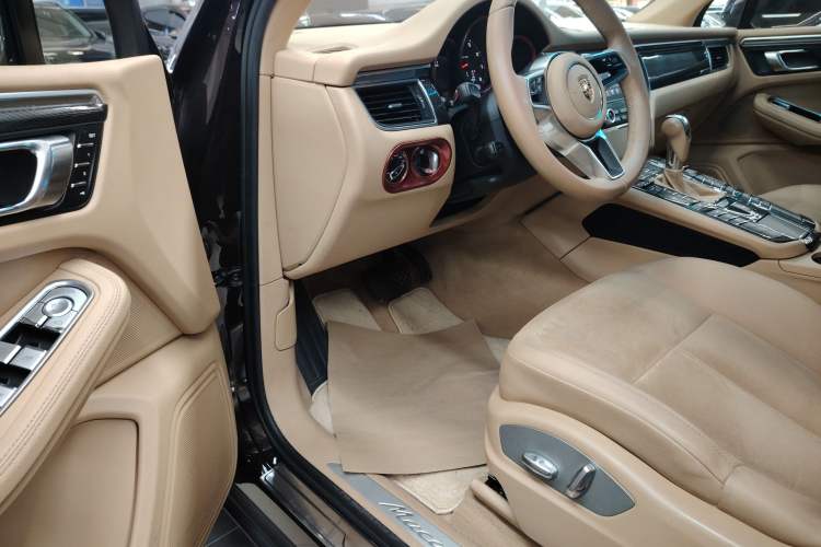 Used Porsche Macan 2017 Macan 2.0T
