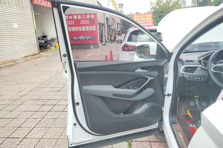 Used Baojun 530 2018 1.5T Manual Comfort Model China V Standard