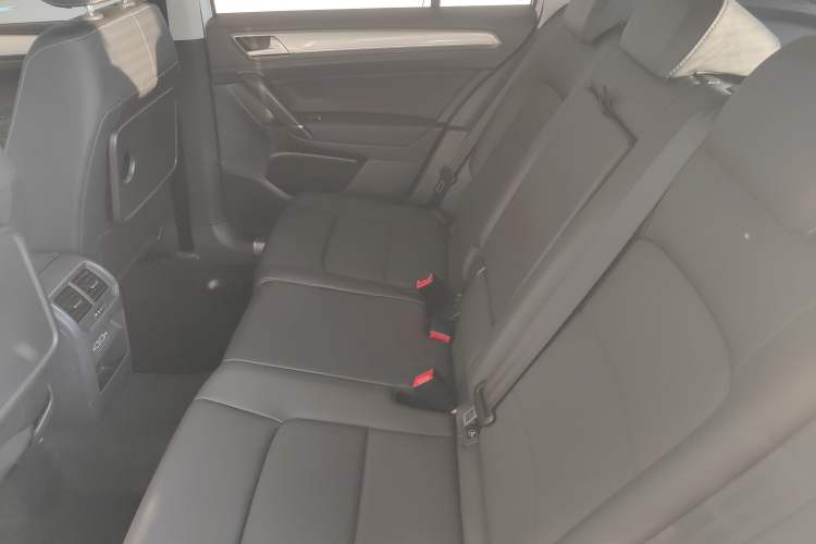 Used Volkswagen Golf Sportsvan 2019 280TSI Automatic Trendy Edition China V Standard
