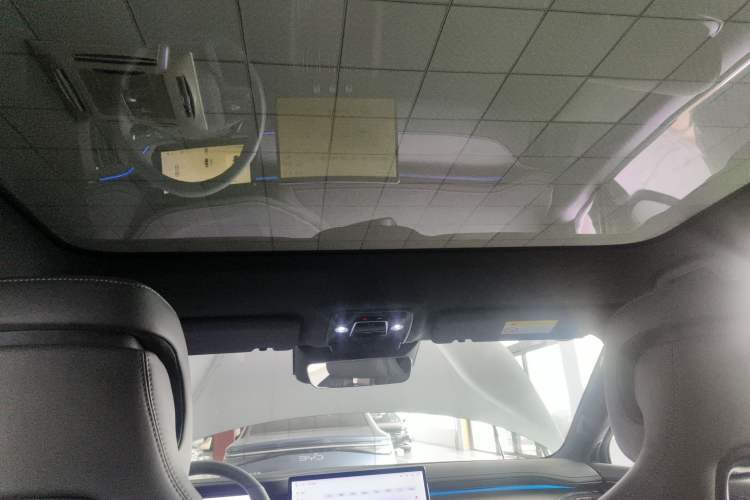 Used BYD Song L EV 2025 662 km Advanced Intelligent Driving Version