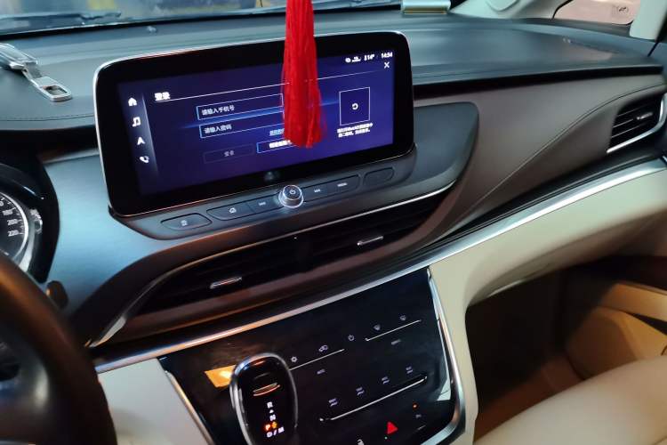 Used Buick GL8 2021 Land Cruiser Executive Class 652T Luxury Model