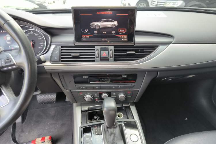 Used Audi A6L 2018 30th Anniversary Edition 35 TFSI Fashion Model
