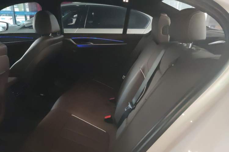 Used BMW 5 Series 2022 Restyled 530Li Leading Edition M Sport Package