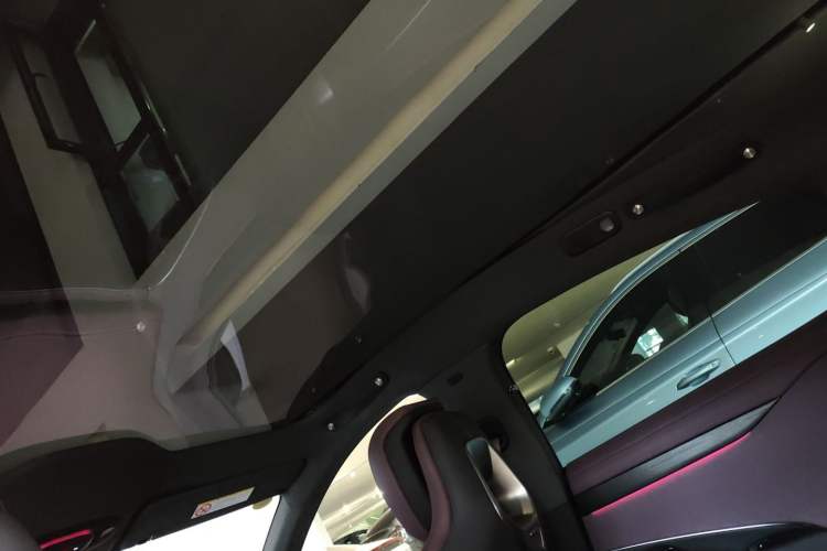 Used  SU7 2024 Rear-Drive Long-Range Intelligent Driving Version
