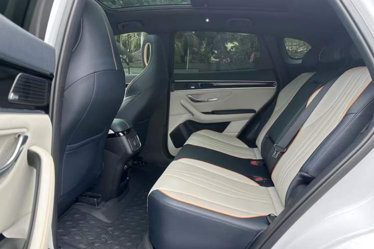 Used BYD Song PLUS New Energy 2021 DM-i 110KM Flagship Model
