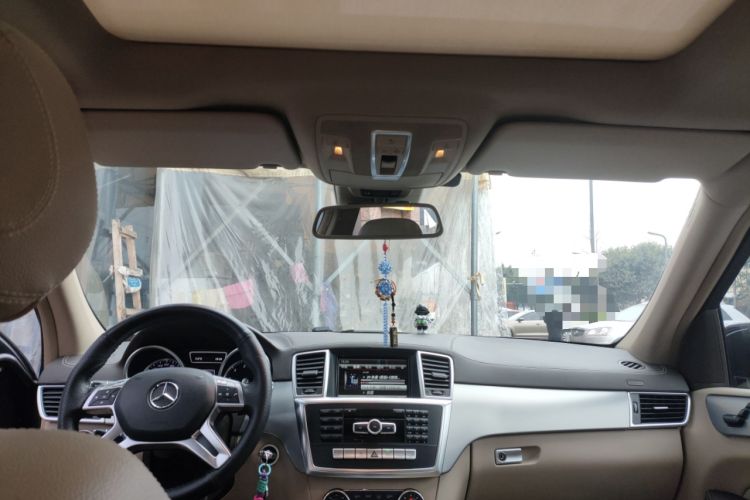 Used Mercedes-Benz GL-Class 2014 GL 400 4MATIC Dynamic Model
