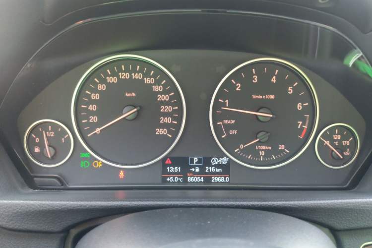 Used BMW 3 Series 2016 320i Fashion Model