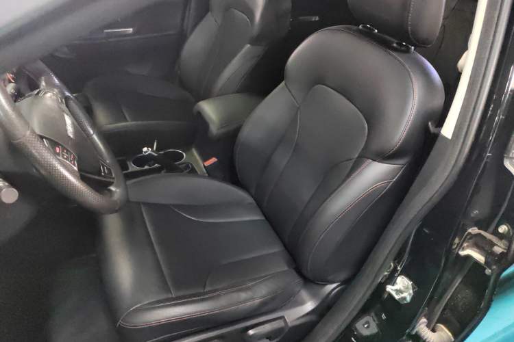 Used Haval M6 2019 1.5T DCT Two-Wheel Drive Value Edition China VI Standard