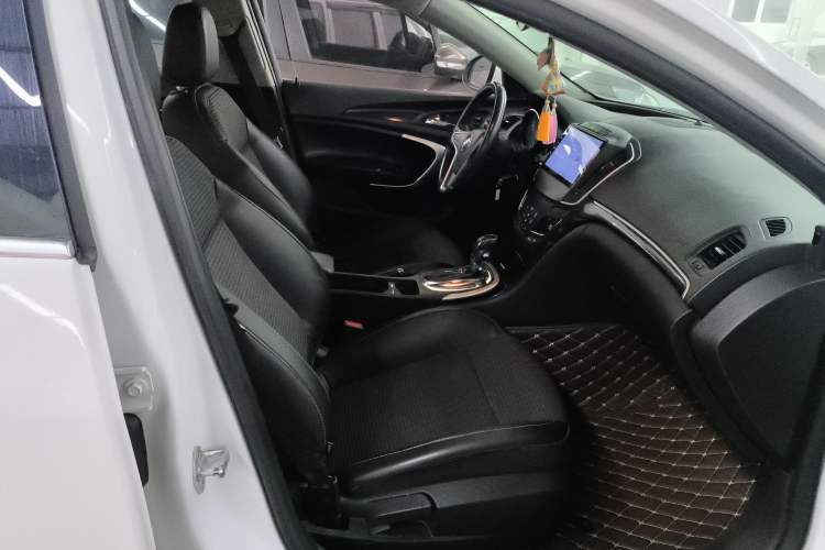 Used Buick Regal 2015 1.6T Leading Technology Model
