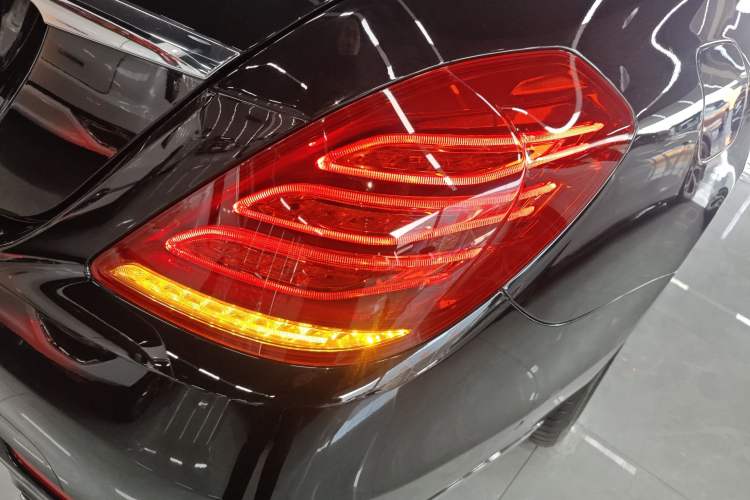 Used Mercedes-Benz S-Class 2016 S 320 L Business Model
