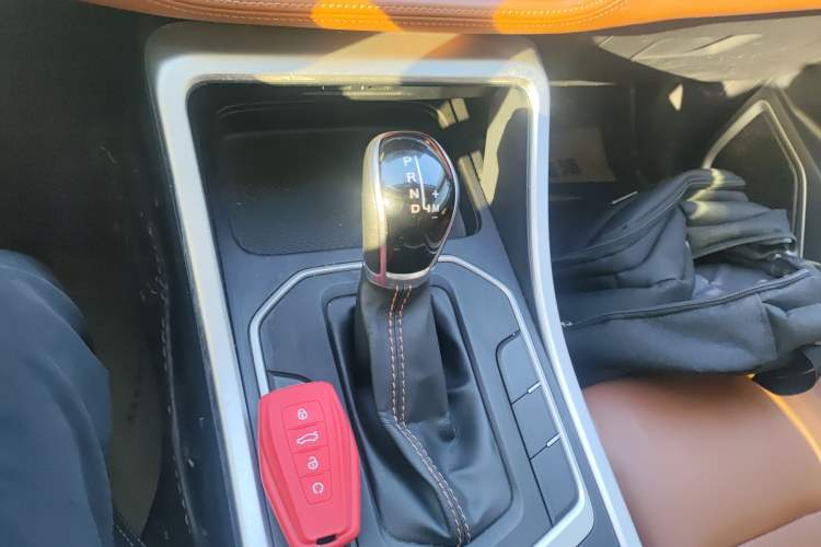 Used Geely Auto Vision X6 2020 1.4T CVT Asian Games Edition
