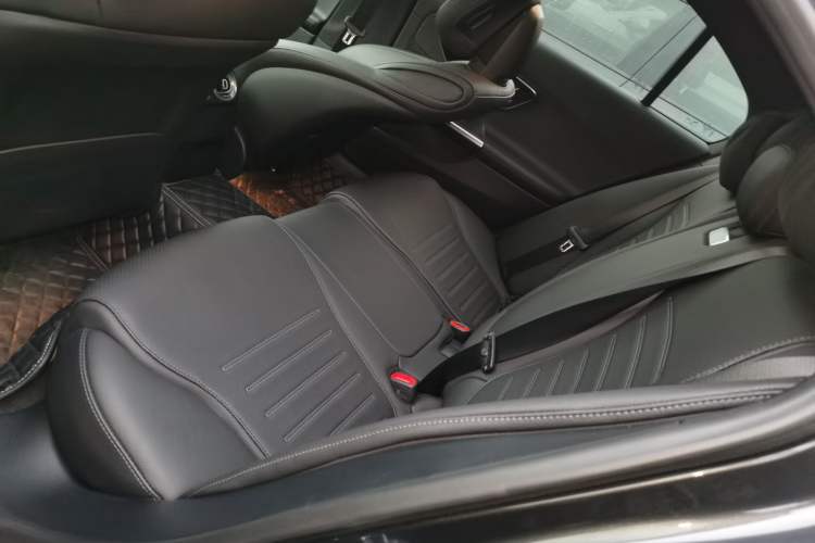 Used Mercedes-Benz C-Class 2023 Restyled C 260 L Night Edition Sports Version