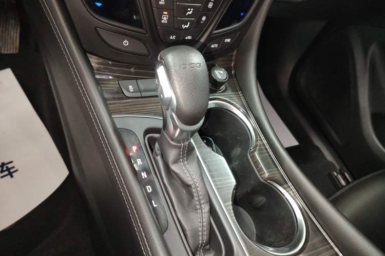 Used Buick Envision 2020 20T Two-Wheel Drive Leading Version
