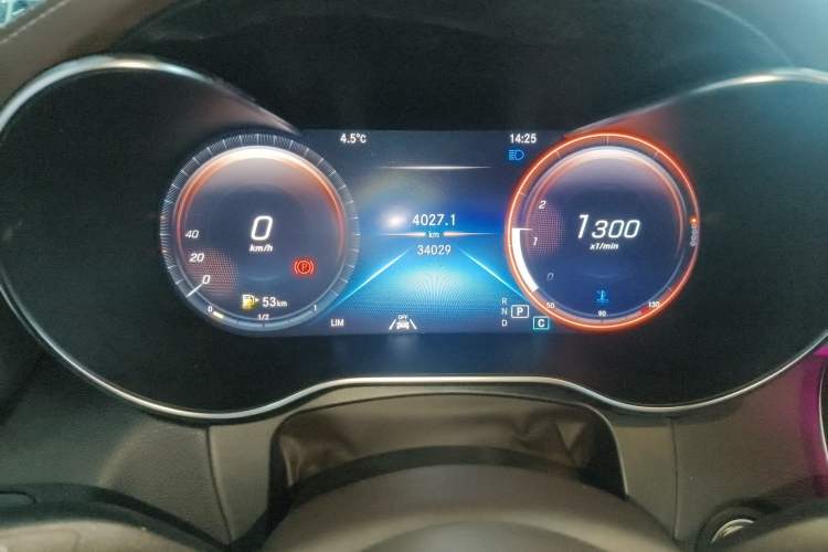 Used Mercedes-Benz GLC 2022 GLC 300 L 4MATIC Dynamic Model
