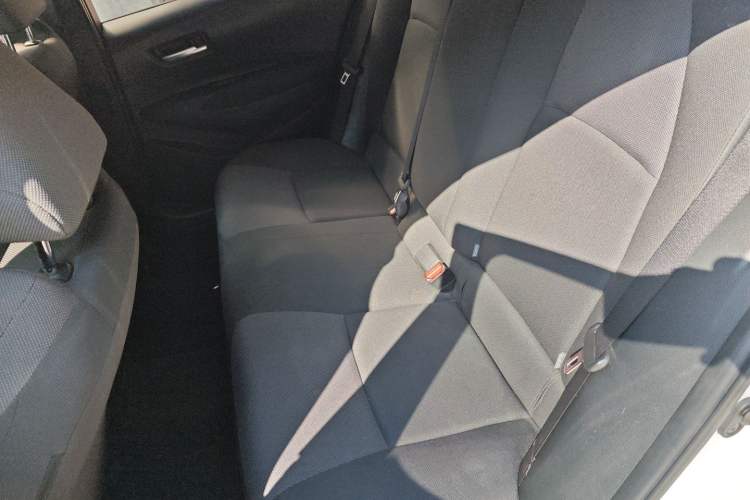 Used Toyota Levin 2022 Dual-Motor 1.8H E-CVT Leading Edition