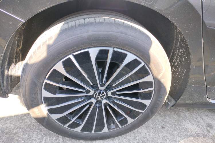 Used Volkswagen Magotan 2024 380TSI DSG Prestige Edition DaMai Package
