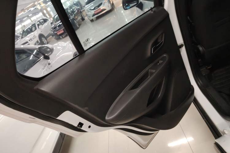 Used Chevrolet Trax 2014 1.4T Automatic Two-Wheel Drive Comfort Version
