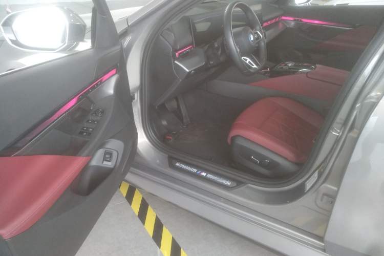 Used BMW i5 2024 eDrive 35L M Sport Package
