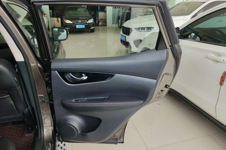 Used Nissan Qashqai 2017 2.0L CVT Smart Enjoyment Version China VI Standard