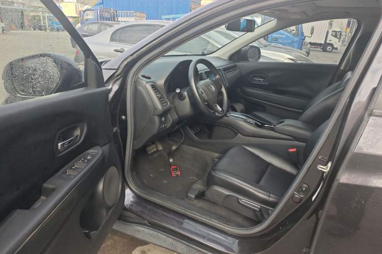 Used Honda Vezel 2020 1.5L CVT Pioneer Edition