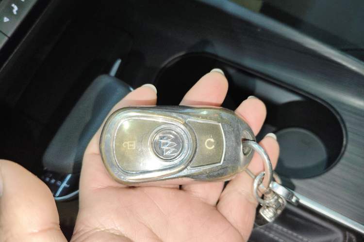 Used Buick Velite 6 2022 Plug-in Hybrid Connected Fashion Model
