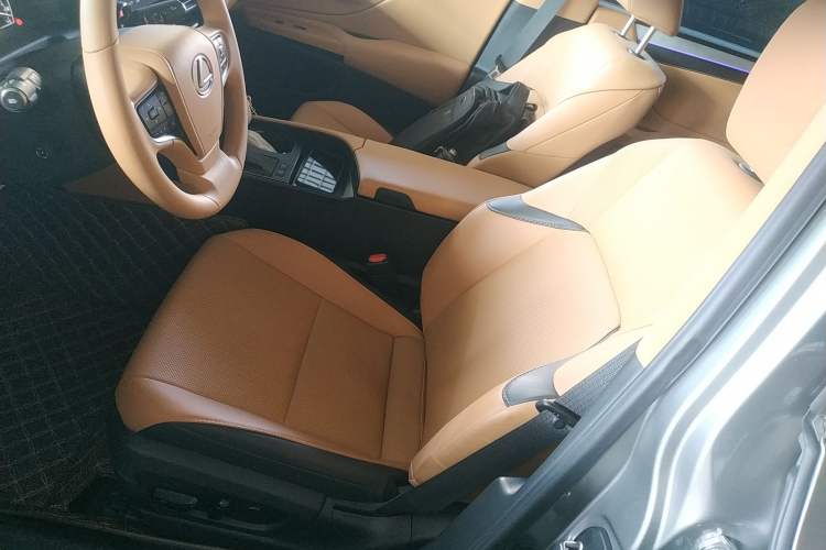 Used Lexus ES 2025 200 Premium Edition
