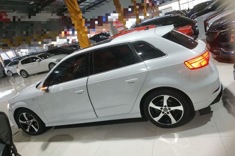 Used Audi A3 2019 Sportback 35 TFSI Fashion Edition China V