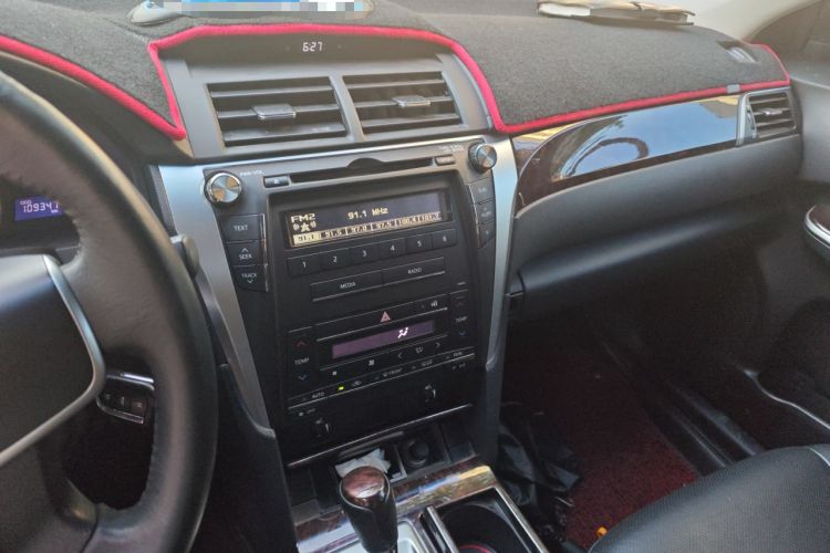 Used Toyota Camry 2015 2.0G Premier Edition
