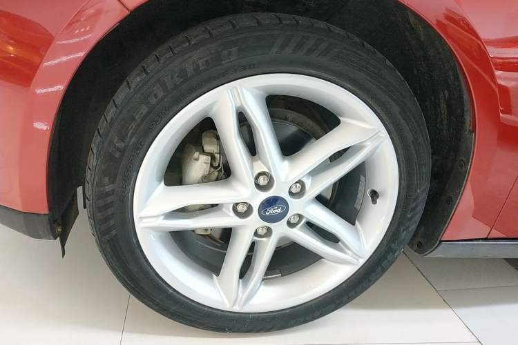 Used Ford Focus 2020 Hatchback Classic 1.5L Automatic Trendy Model