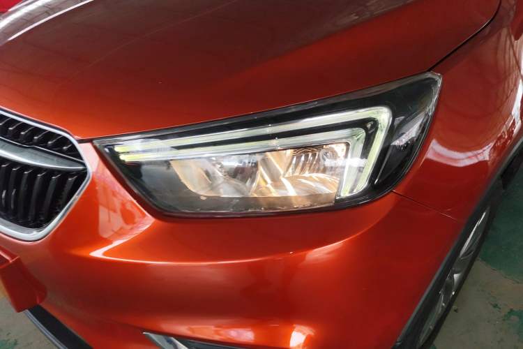 Used Buick Encore 2017 18T Automatic Two-Wheel Drive Urban Fashion Model
