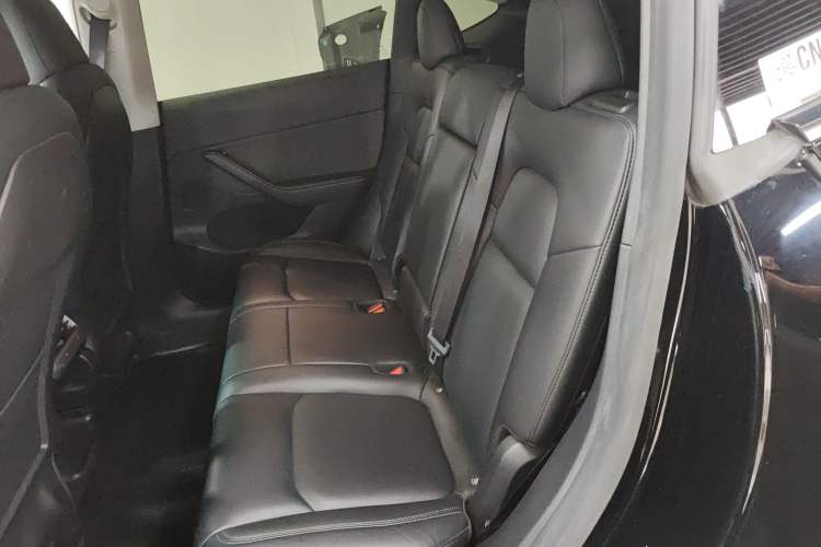 Used Tesla Model Y 2022 Rear-Wheel-Drive Version
