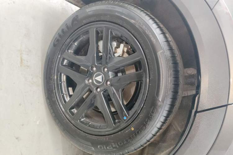 Used  S07 2025 520Max Huawei Qiankun Intelligent Driving ADS SE Pure-Electric Version