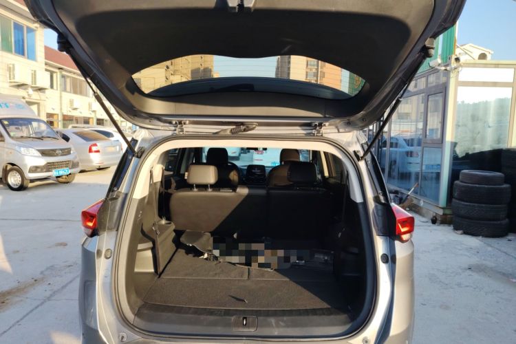 Used Chevrolet Orlando 2019 Redline 530T Automatic Enjoyment Version (5+2 Seating) China VI
