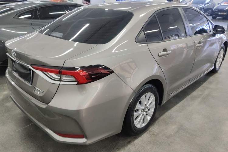 Used Toyota Corolla 2024 1.8L Smart Electric Hybrid Dual-Engine Pioneer Edition
