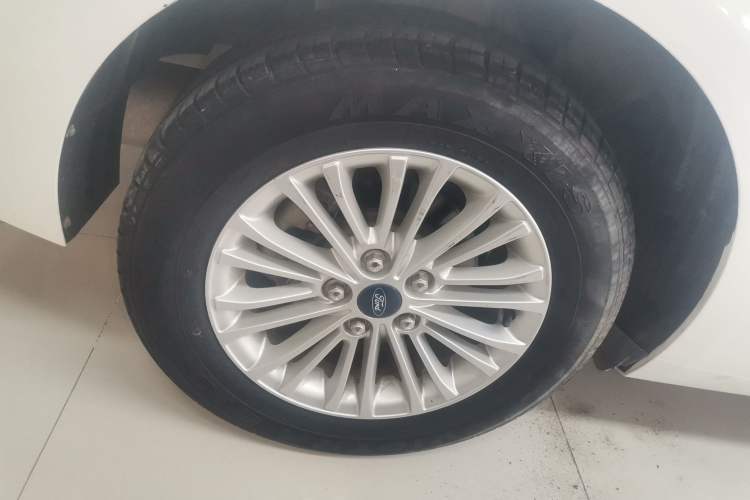 Used Ford Escort 2017 Revised Version 1.5L Manual Comfort Edition