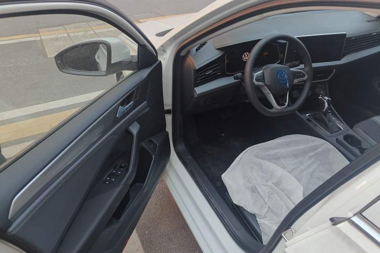 Used Volkswagen Sagitar 2025 Facelift 200TSI DSG Flyover Edition